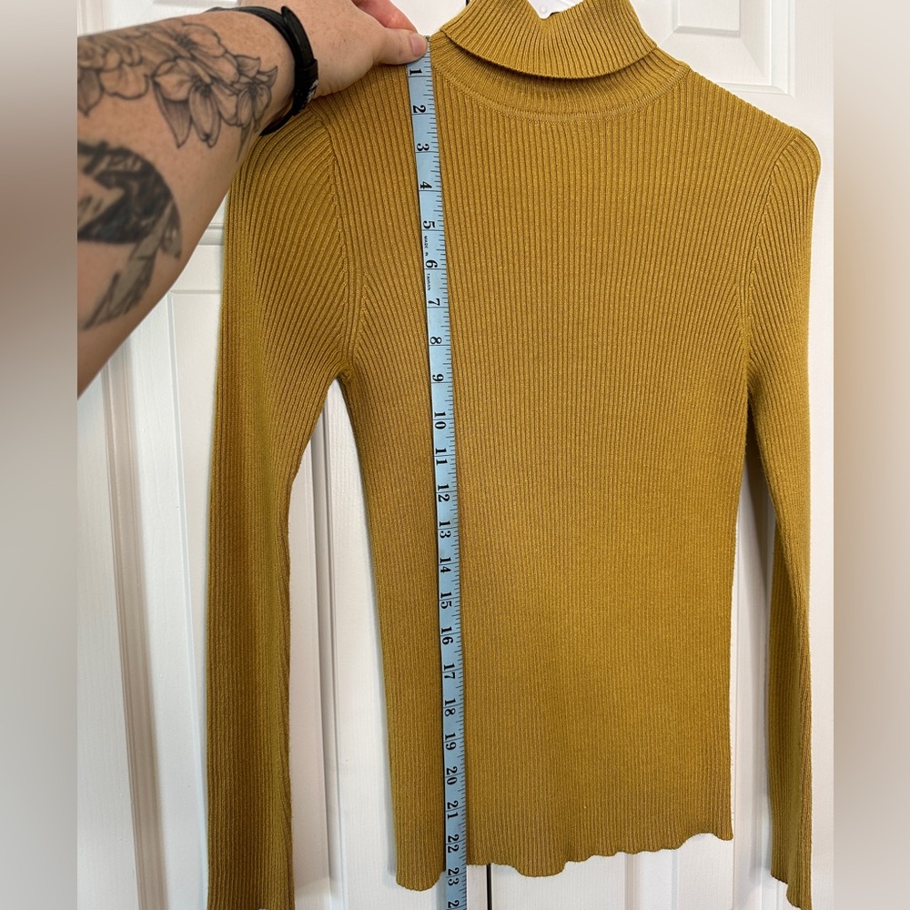 Turtleneck Sweater | Women's Size L Mustard Yellow Pullover Fashion Nova Top - Picture 8 of 10